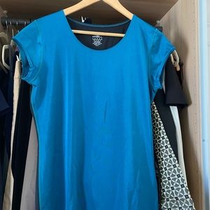 O’Neill rashguard brand new .